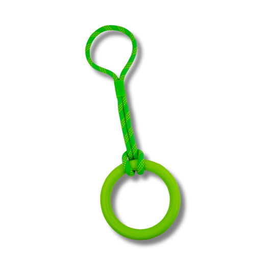 ROCKY CHUMS ARO DE CAUCHO SOLIDO 14cm C/CUERDA DE 35cm DE POLIPROPILENO BY SHARPAW