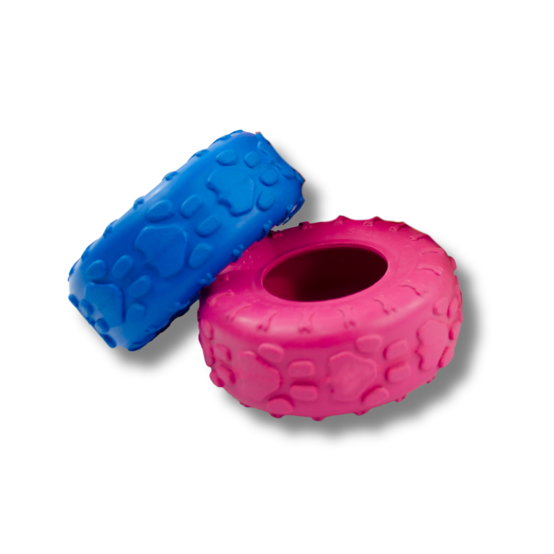 ROCKY CHUMS LLANTA CHICA  DE CAUCHO SOLIDO NATURAL 7cm BY SHARPAW