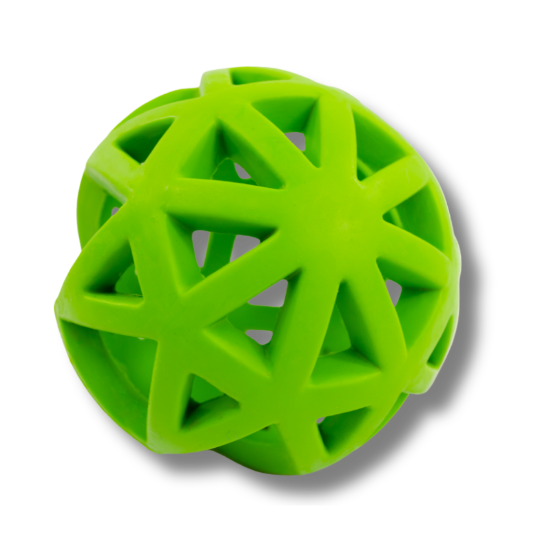 Pelota de Caucho Natural Rocky Chums  Juguete para Perros con Triángulos SharPaw