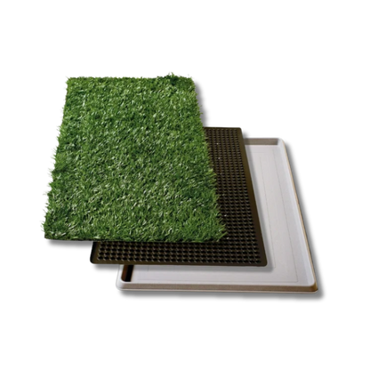 TAPETE SANITARIO IMPORTADO INDOOR PUPPY (MINI) 40 X 50cm     (incluye pasto sintetico, rejilla antihumedad y charola)